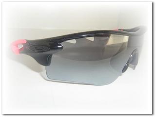 オークリー限定モデルサイド.jpg